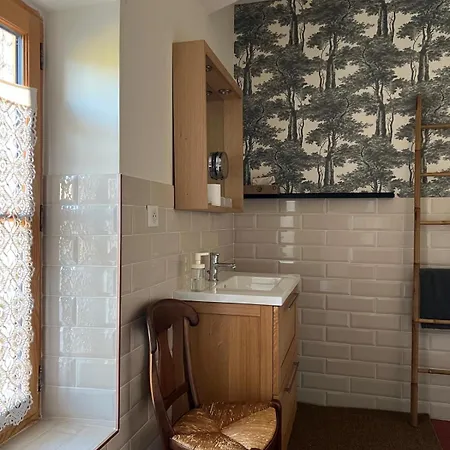 Maison Bis Homestay