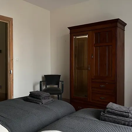 Maison Bis Homestay Roujan